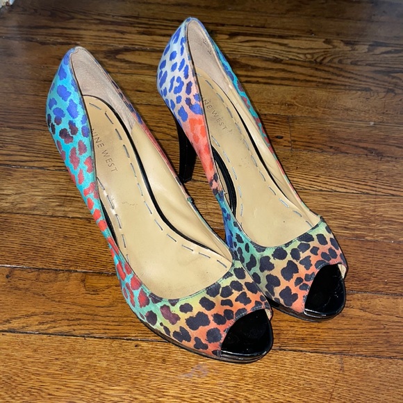 Nine West Shoes - Leopard Nine West heel
